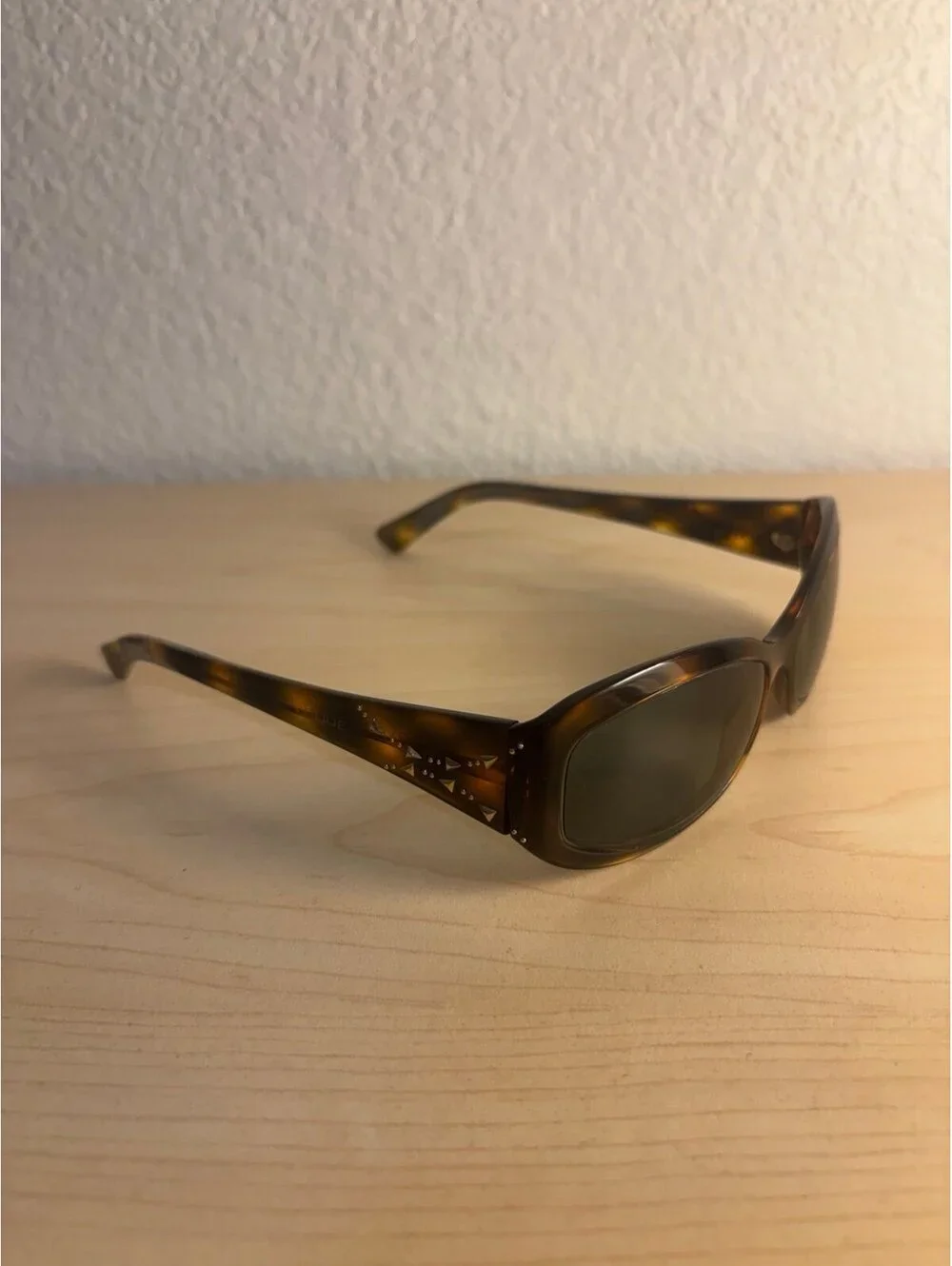 Vintage 80s Vogue Sunglasses Tortiose shell